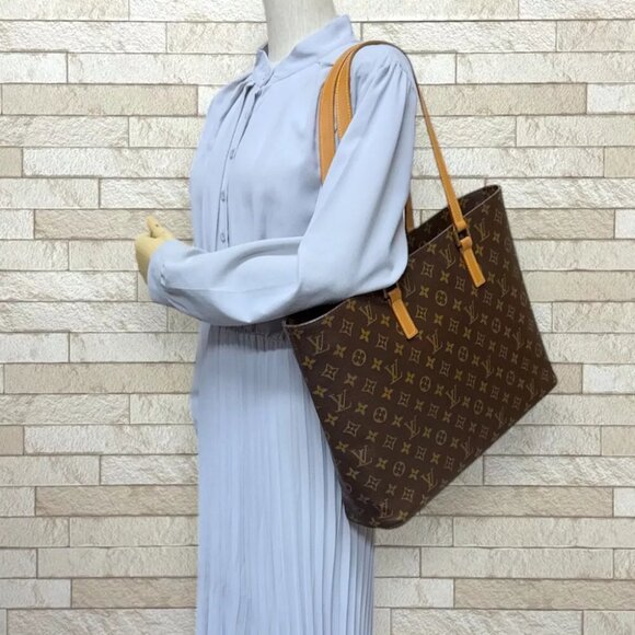 LOUIS VUITTON Tote Bag Monogram canvas Monogram Luco used - Picture 2 of 9